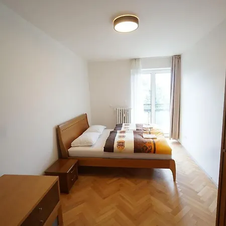 Apartment Big Charming Apt On Castle Hill Bratislava