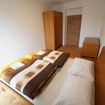 Big Charming Apt On Castle Hill * Bratislava